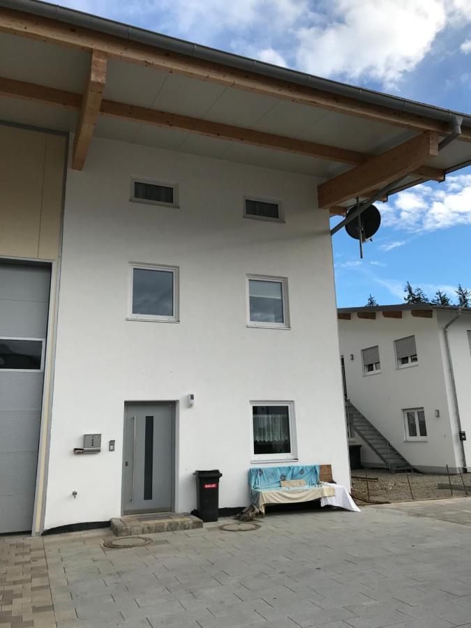 Family Like Apartamento Pfaffing Exterior foto